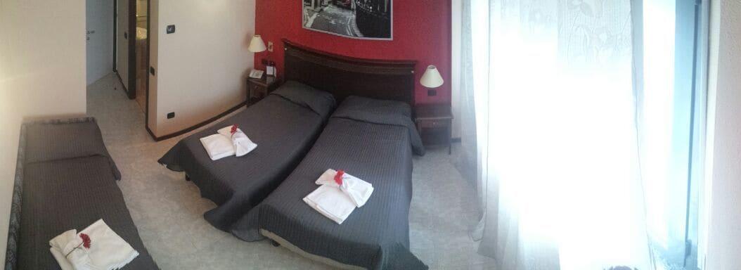 Hotel Fidenza Luaran gambar