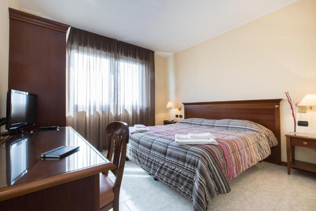 Hotel Fidenza Bilik gambar